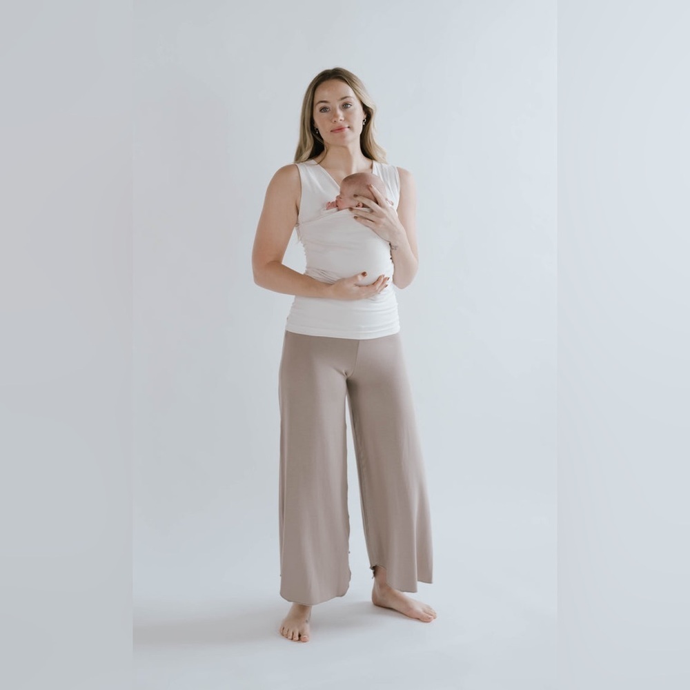 LALABU Baby Wearing Soothe Tank - Size Large